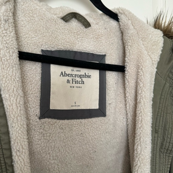 Abercrombie & Fitch Sherpa Lined Utility Jacket Coat - Picture 9 of 9